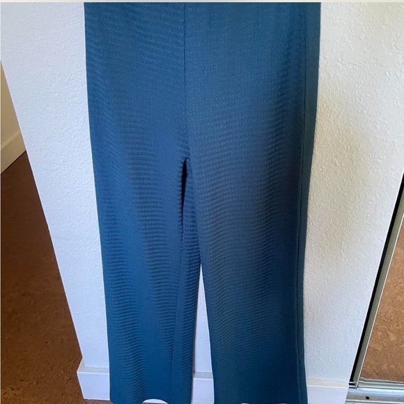 Reformation Set. NWT! - Picture 3 of 7